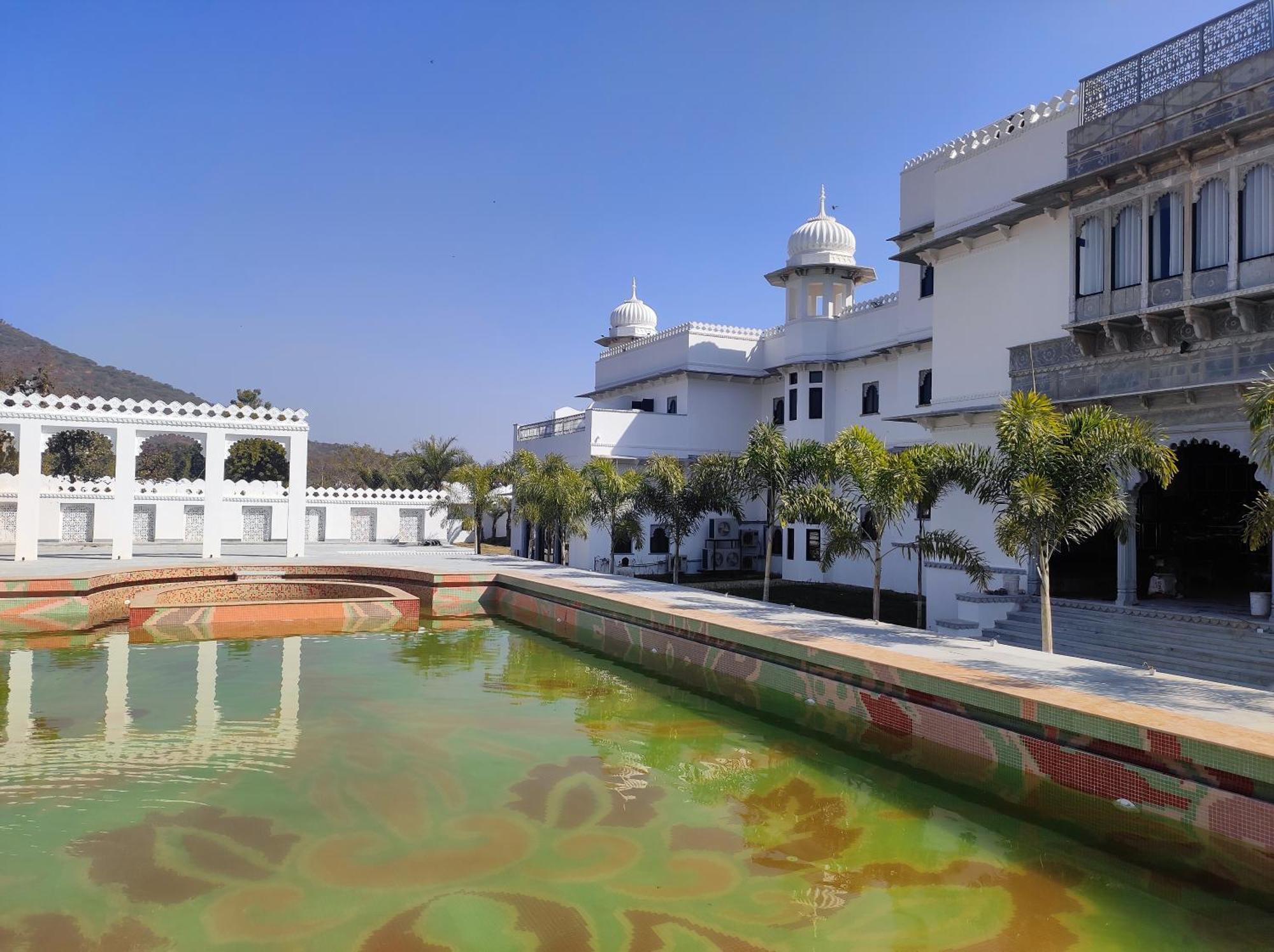 Daulatgarh Resort And Spa Udaipur Buitenkant foto