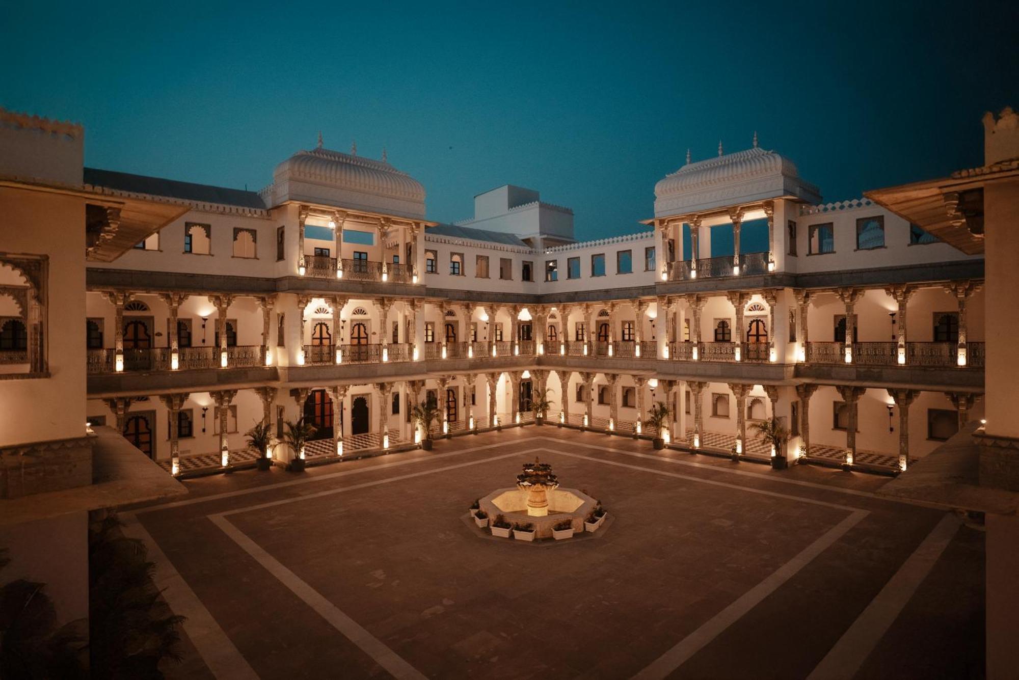 Daulatgarh Resort And Spa Udaipur Buitenkant foto